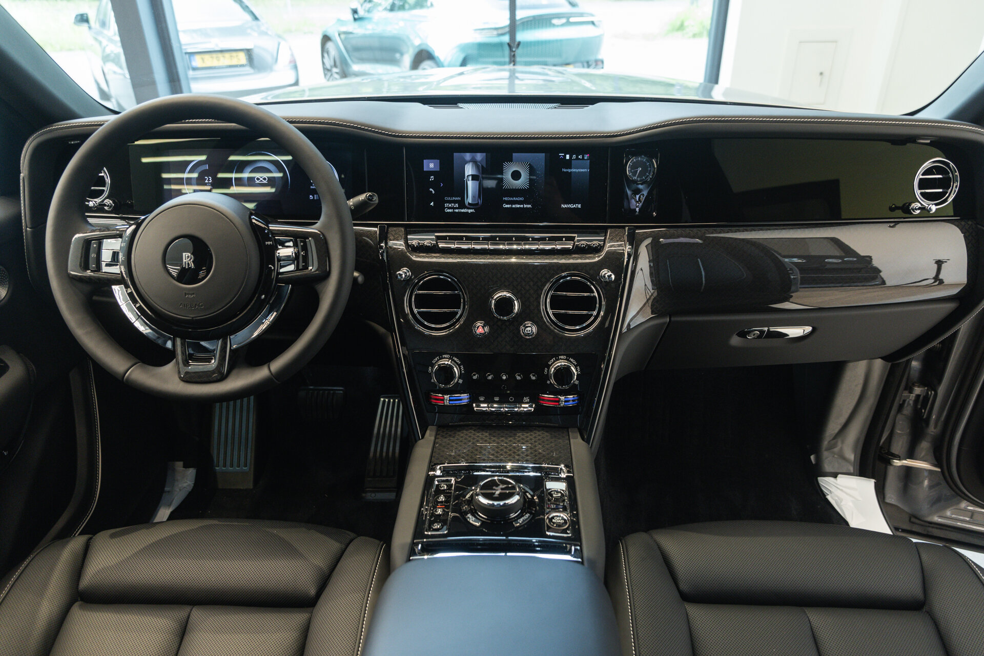 Rolls-Royce Cullinan - foto 7