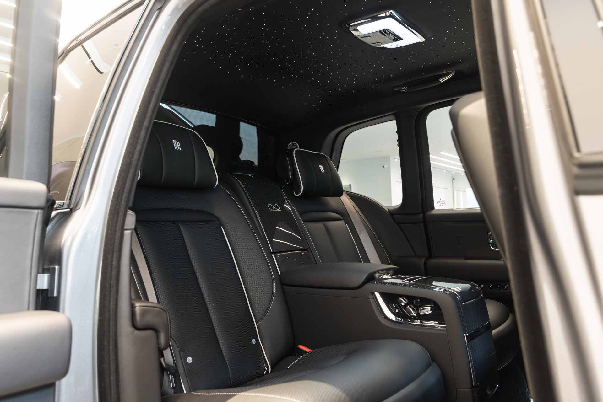 Rolls-Royce Cullinan - foto 8