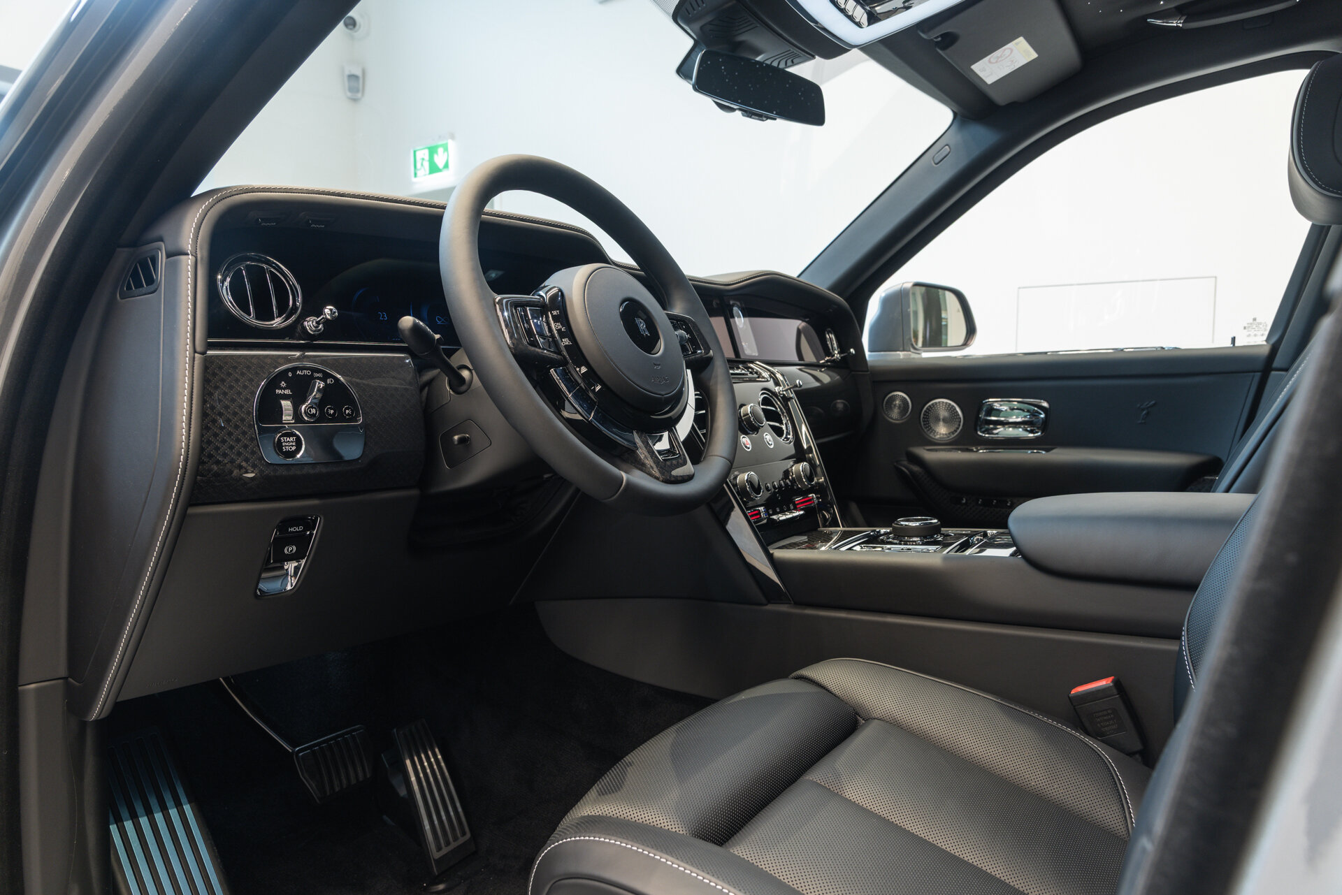 Rolls-Royce Cullinan - foto 16