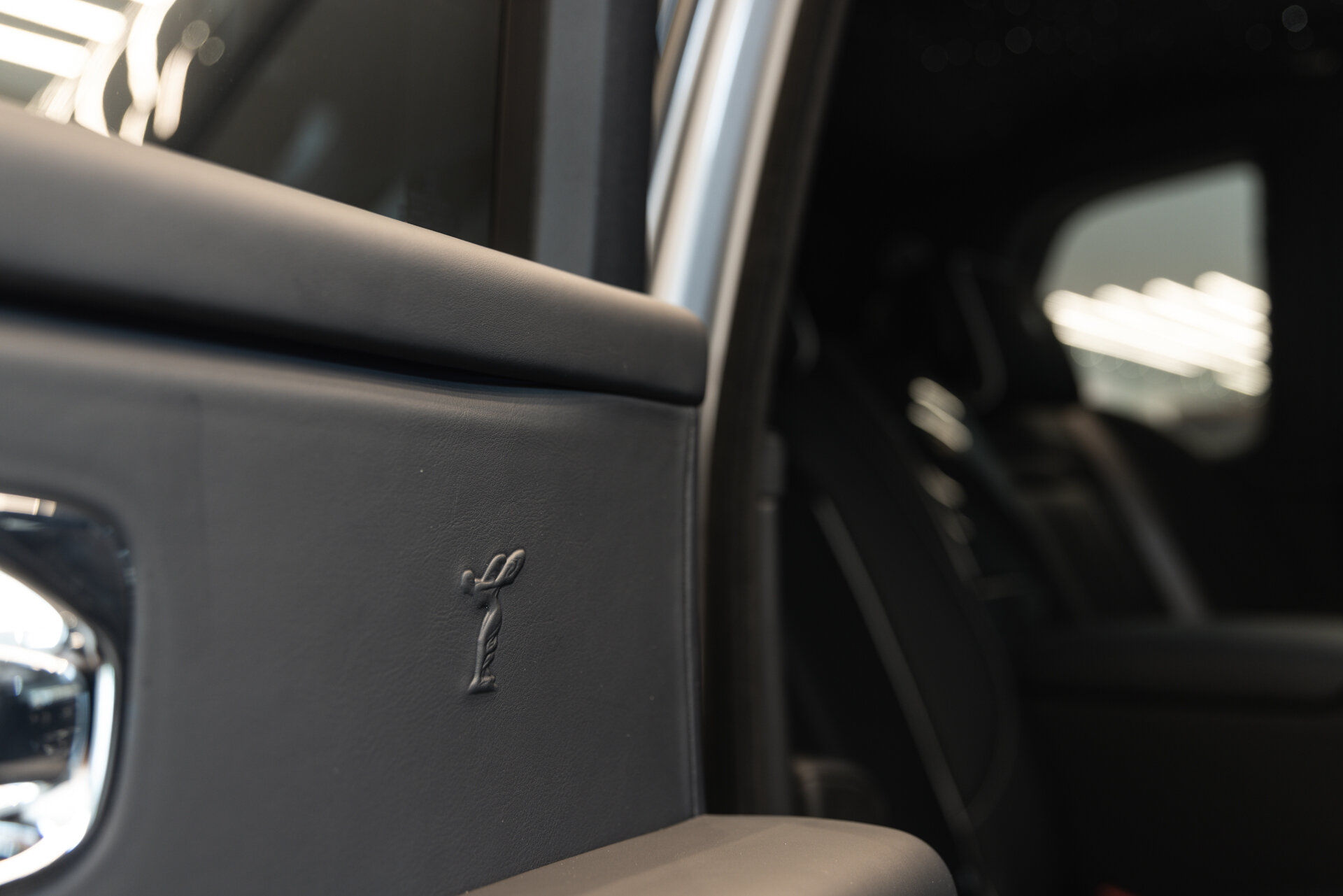 Rolls-Royce Cullinan - foto 19