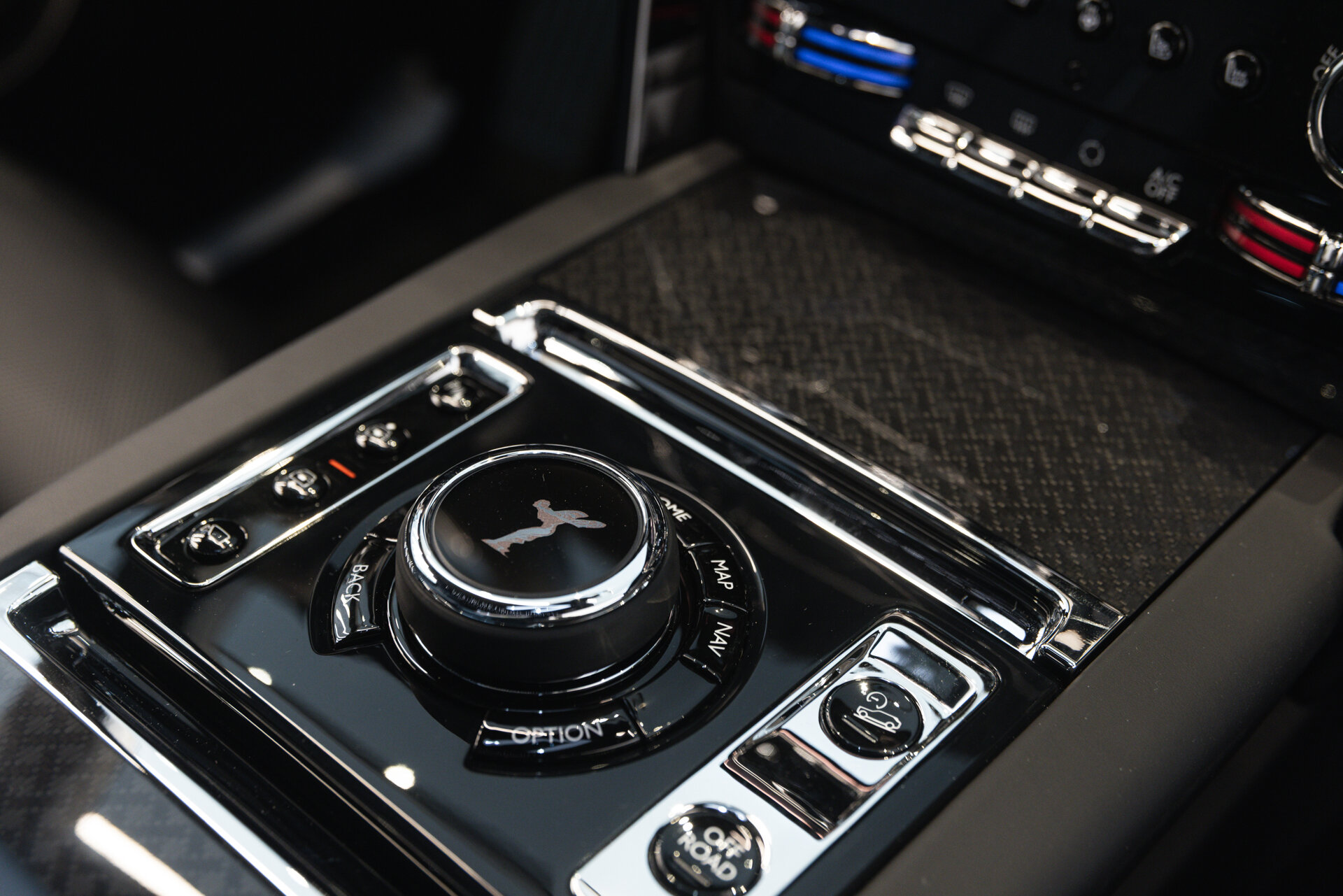 Rolls-Royce Cullinan - foto 25