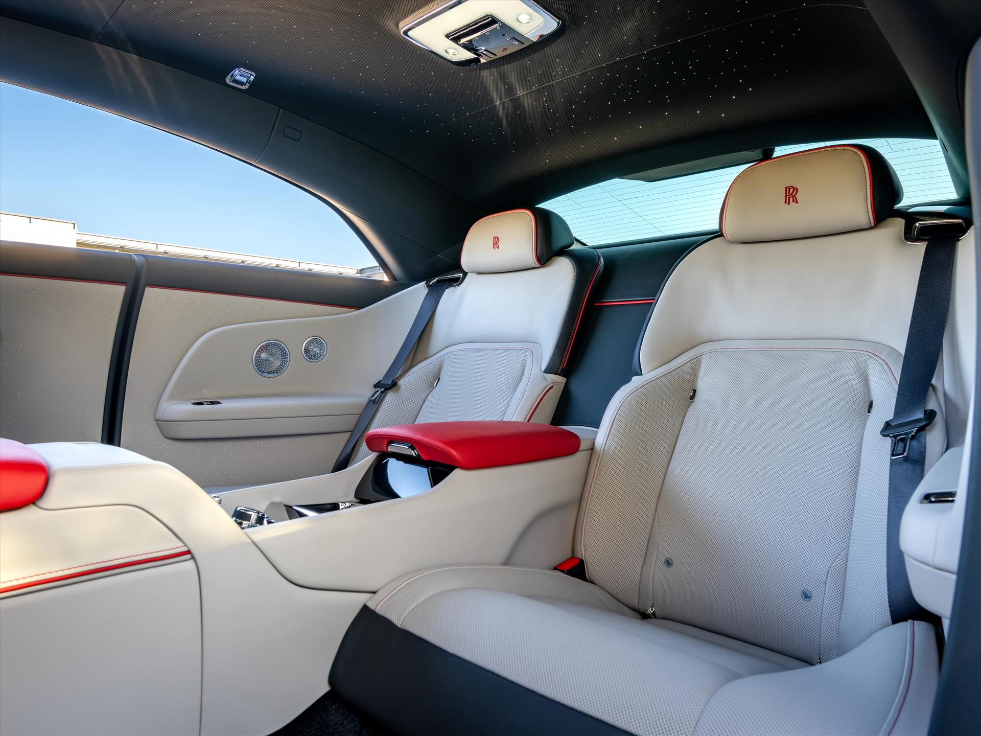 Rolls-Royce Spectre - foto 7