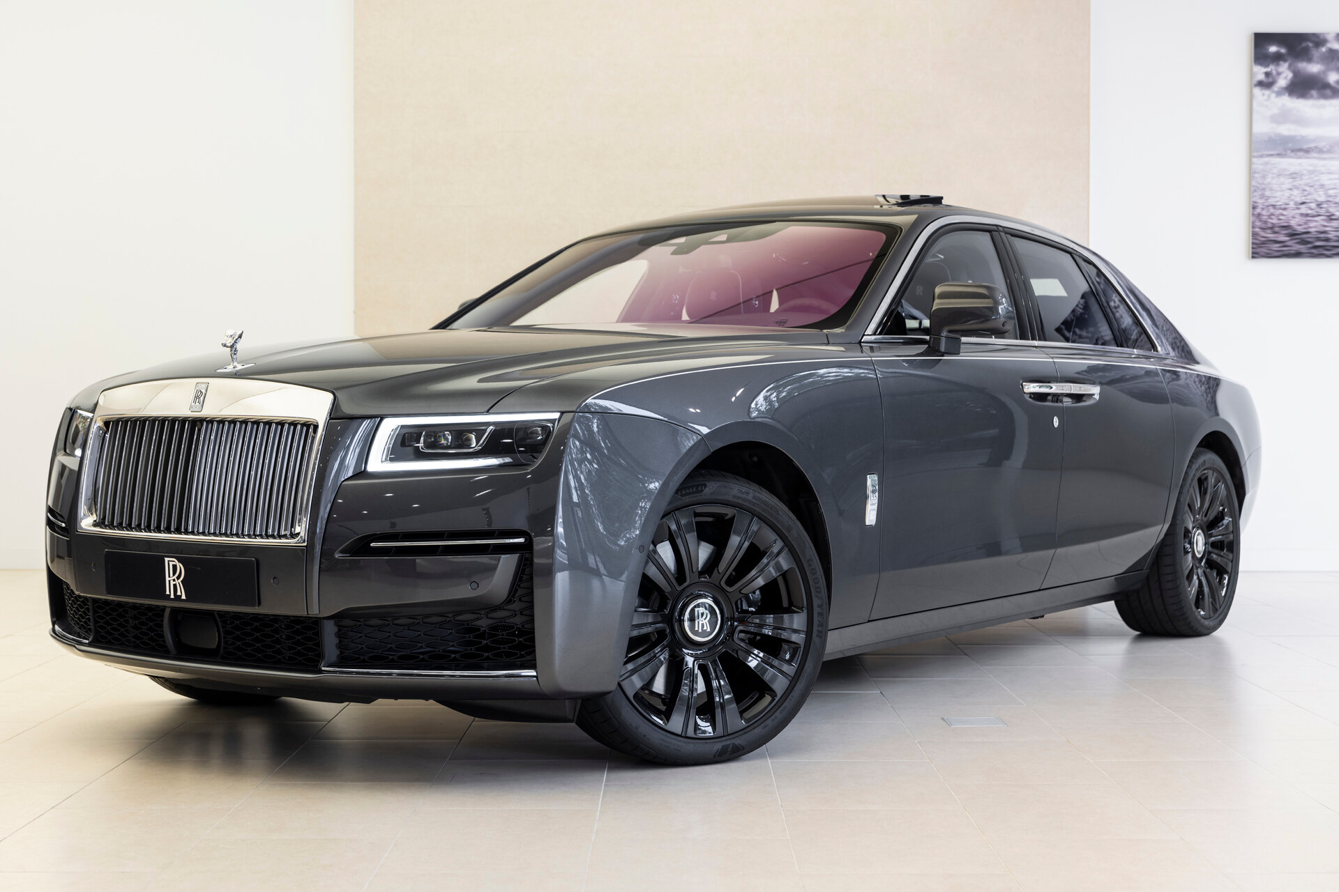 Rolls-Royce Ghost 2 year service & warranty