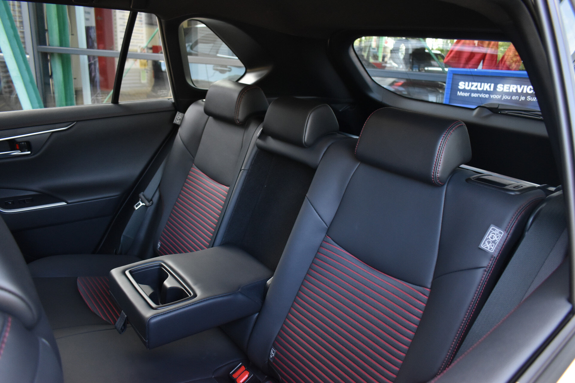 Suzuki Across 2.5 Plug-in Hybrid Style Automaat 306pk - Afbeelding 4