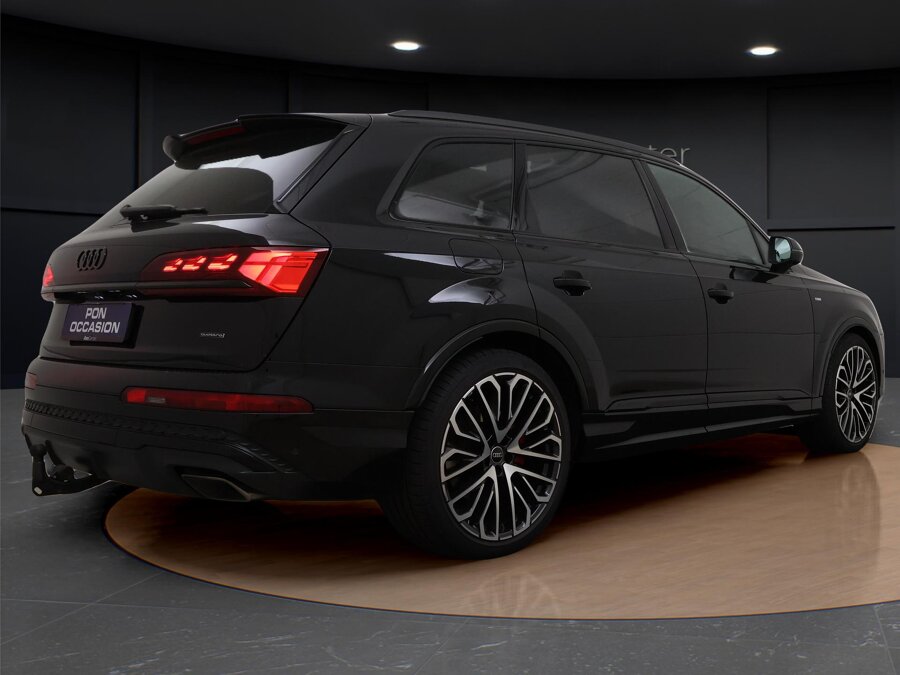 Audi Q7 55 TFSIe Quattro S-line