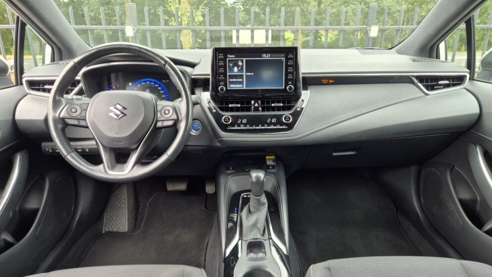 Suzuki Swace 1.8 Hybrid | STYLE | Camera | PDC | Stoelverw. | ECC | LED | Adapt. Cruise | Keyless | - Afbeelding 2