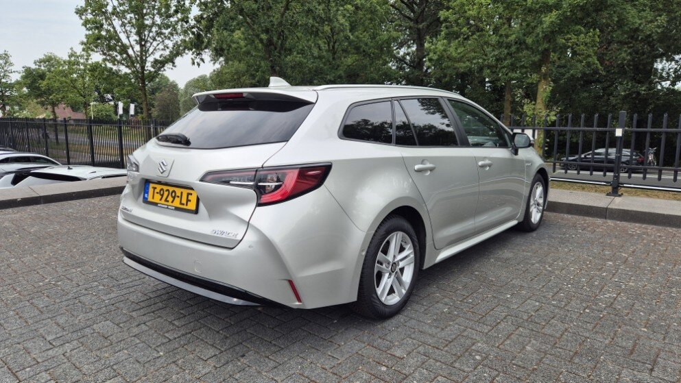 Suzuki Swace 1.8 Hybrid | STYLE | Camera | PDC | Stoelverw. | ECC | LED | Adapt. Cruise | Keyless | - Afbeelding 3