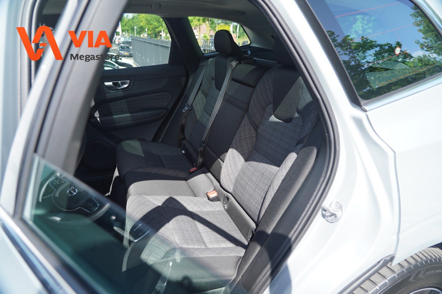 Volvo XC60 Recharge T6 PHEV | Inscription | Pano | Navi | Camera | Virtual | ECC | Cruise | LED | - Afbeelding 5