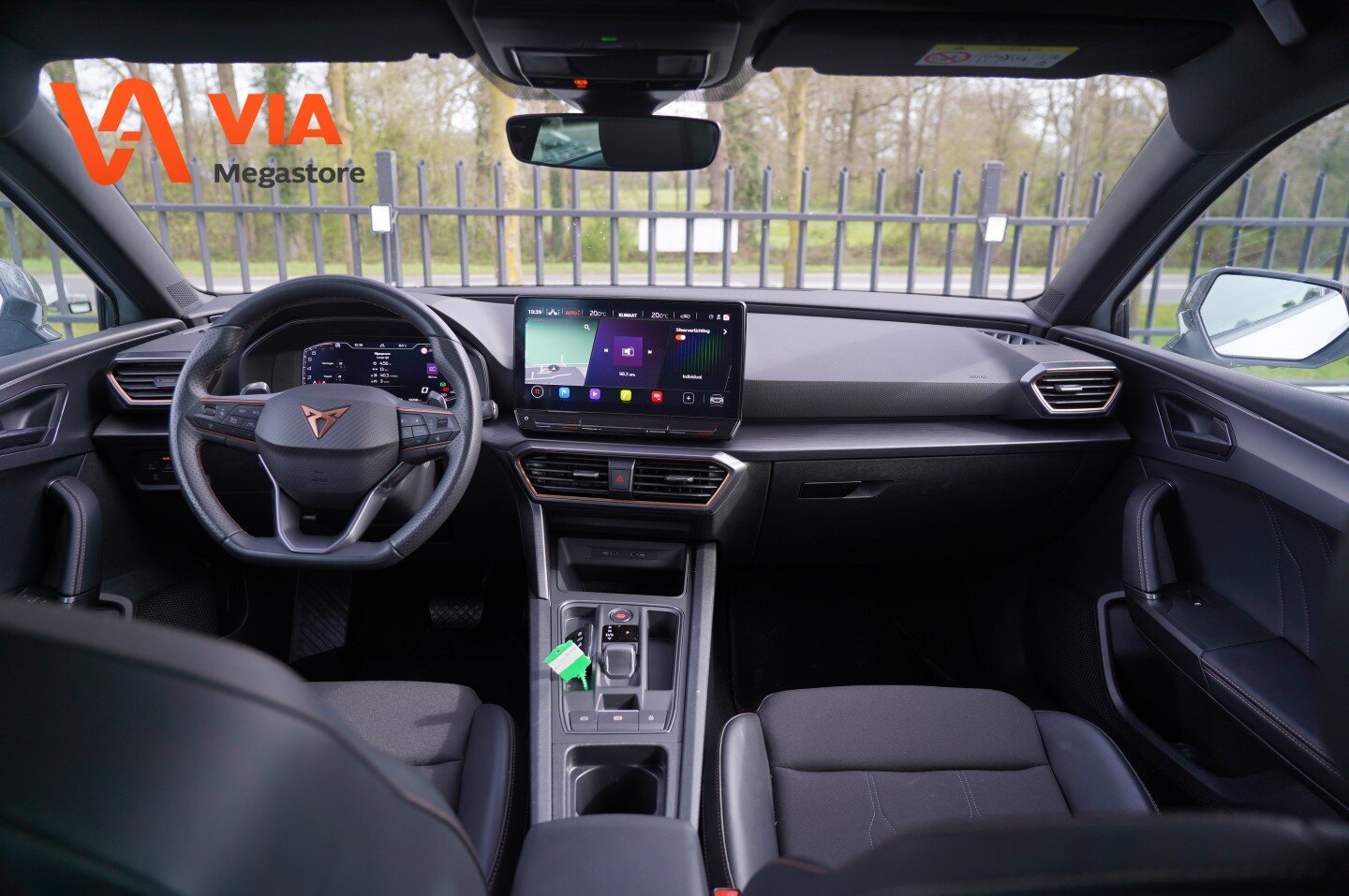 CUPRA Leon Sportstourer 2.0 TSI 190PK | Camera | Stoel + Stuurverw. | LED | Full Options. DSG - Afbeelding 2