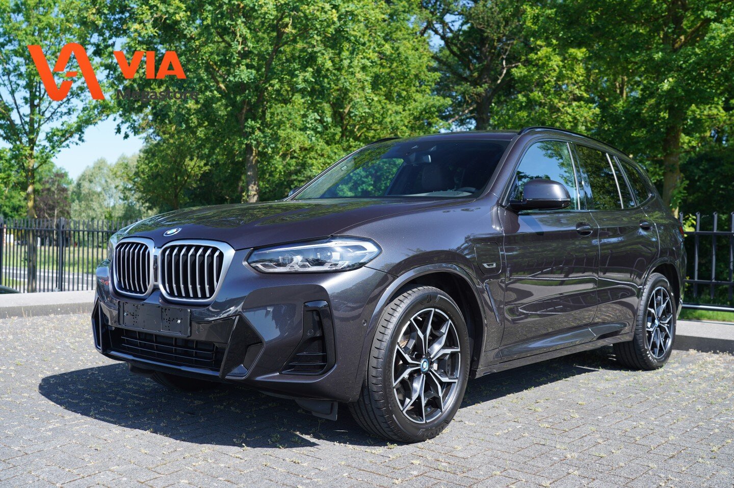 BMW X3 xDrive30e | M Sport | Climate | Virtual | Sport stoelen | Leder | 360 camera