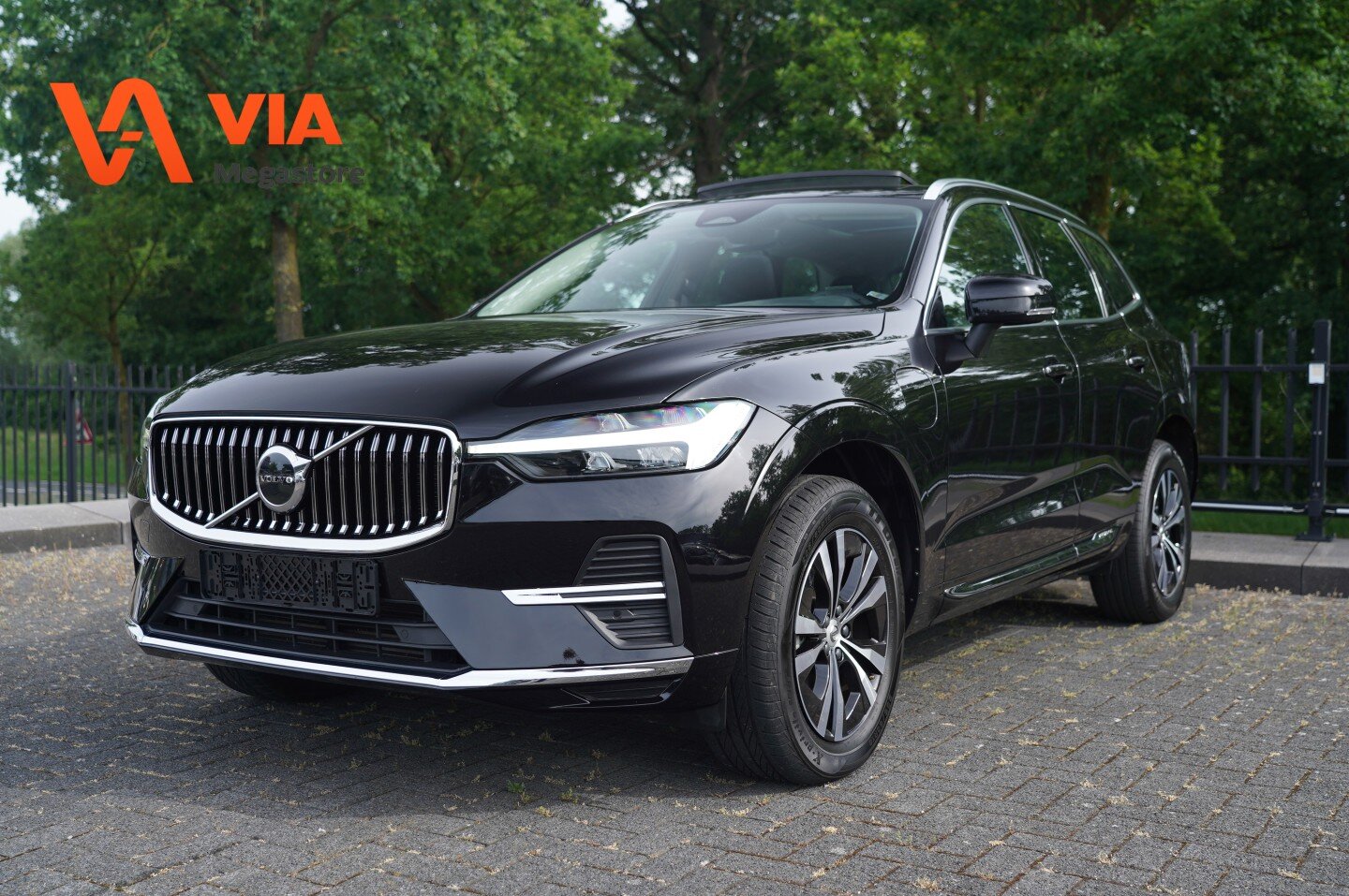 Volvo XC60 Recharge T6 PHEV | Inscription | Pano | Navi | Camera | Virtual | ECC | Cruise | LED |