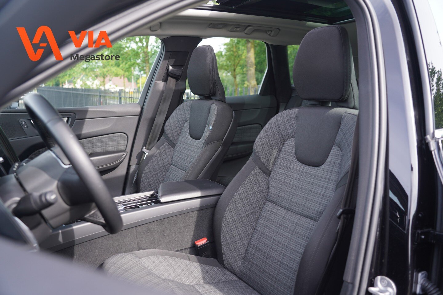 Volvo XC60 Recharge T6 PHEV | Inscription | Pano | Navi | Camera | Virtual | ECC | Cruise | LED | - Afbeelding 4