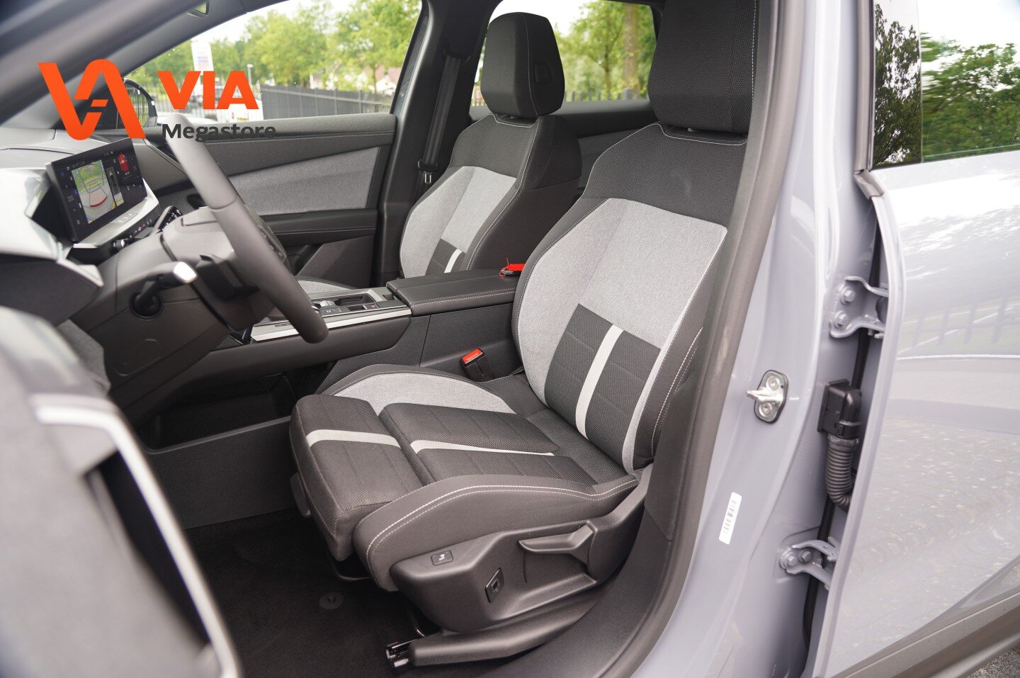Opel Grandland X 1.2 Turbo | m-Hybrid | GS-line | Stoelverw. | Camera | LED | Adapt. Cruise | Climate | PDC - Afbeelding 4