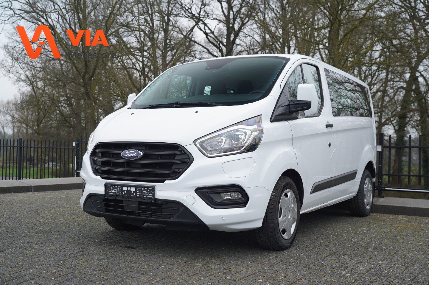 Ford Transit Custom 320 1.0 EcoBoost L1H1 PHEV Trend