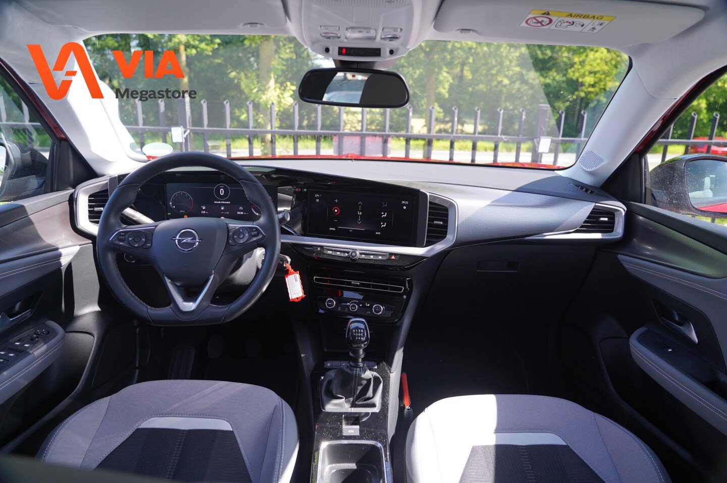 Opel Mokka 1.2 | Elegance | Climate | Navigatie | PDC | 17" Velgen | Virtual Cockpit | Camera | - Afbeelding 2