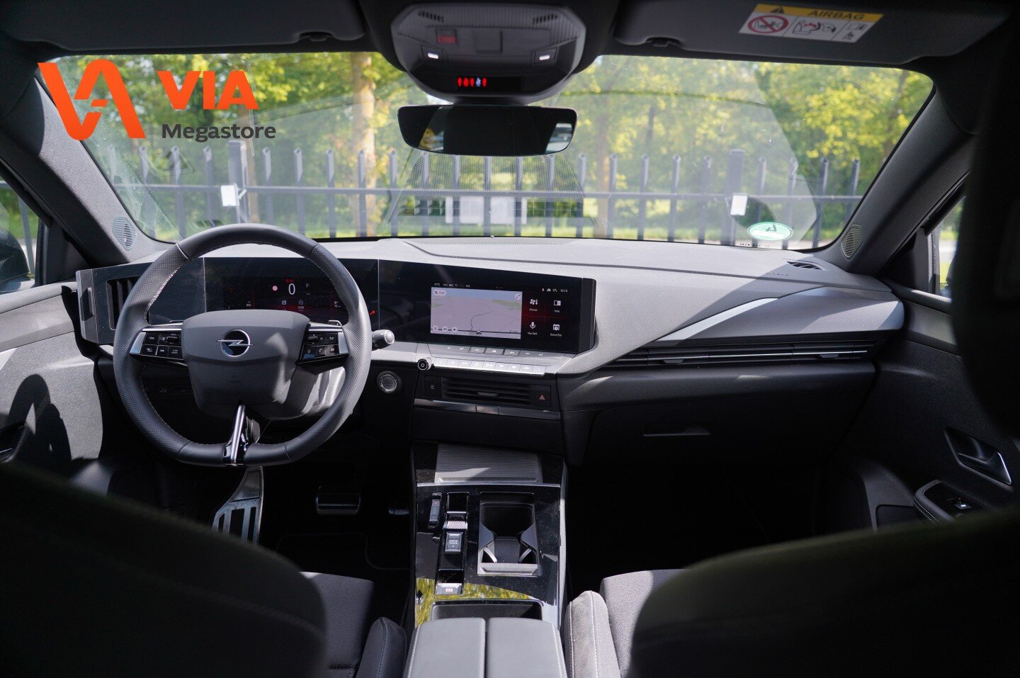 Opel Astra Sports Tourer 1.2 Turbo GS | LED | AGR | Navi | Black Ed. | Stoel & Stuurverw. - Afbeelding 2