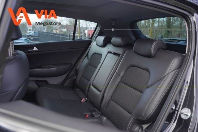 Kia Sportage 1.6 GDi (97 kW) BLACK-Line Pano | Leder | Navi | JBL | Stoel & Stuur verw. | FULL Options - Afbeelding 5