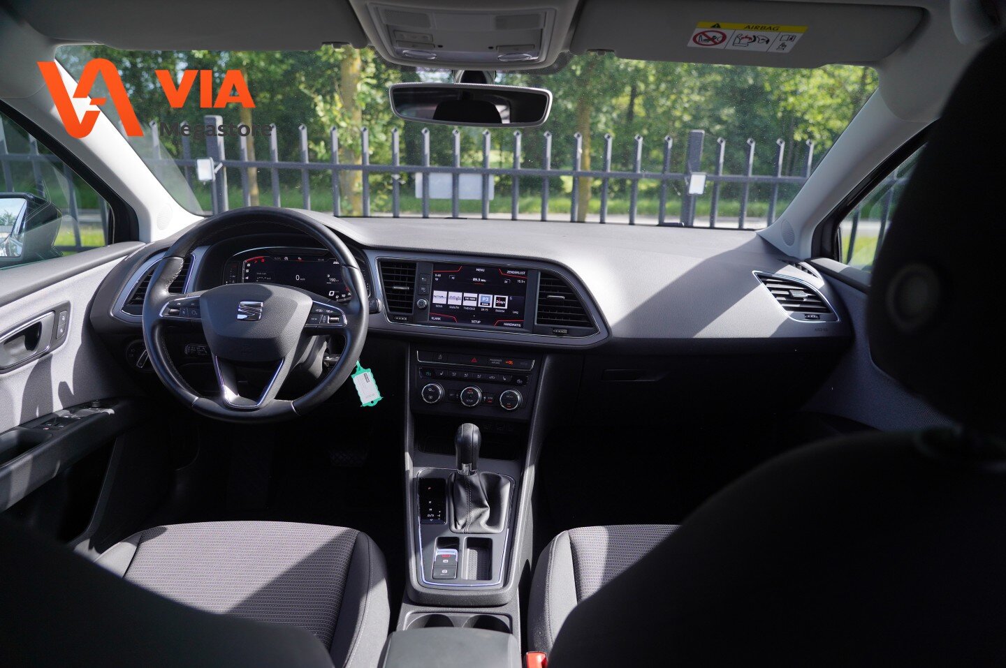 SEAT Leon 1.5 TSI | 150PK | Virtual | Climate | Stoelverw.| LM | Cruise | Apple Android conn. | Afneembare trekhaak - Afbeelding 2