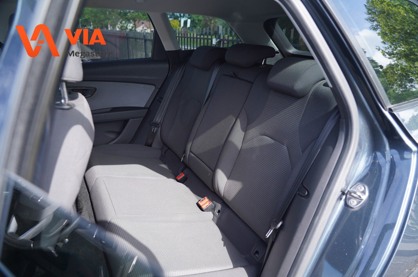 SEAT Leon 1.5 TSI | 150PK | Virtual | Climate | Stoelverw.| LM | Cruise | Apple Android conn. | Afneembare trekhaak - Afbeelding 5