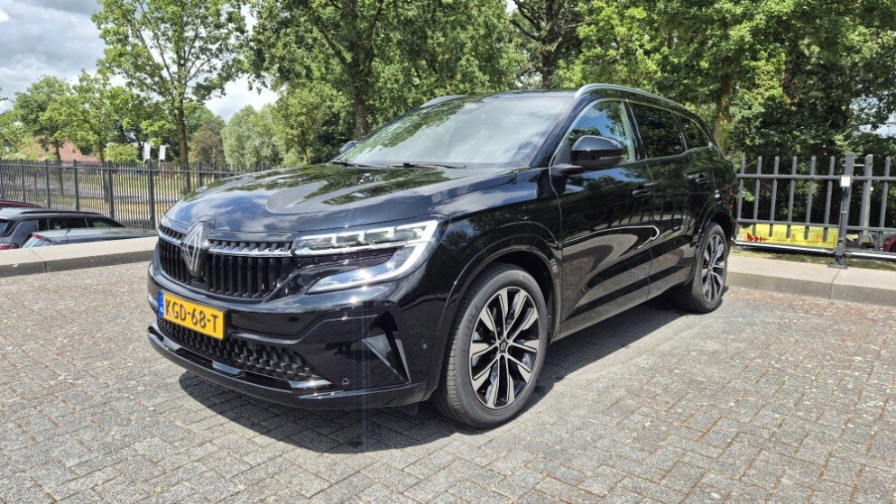 Renault Espace E-Tech full hybrid 200 techno 7p.