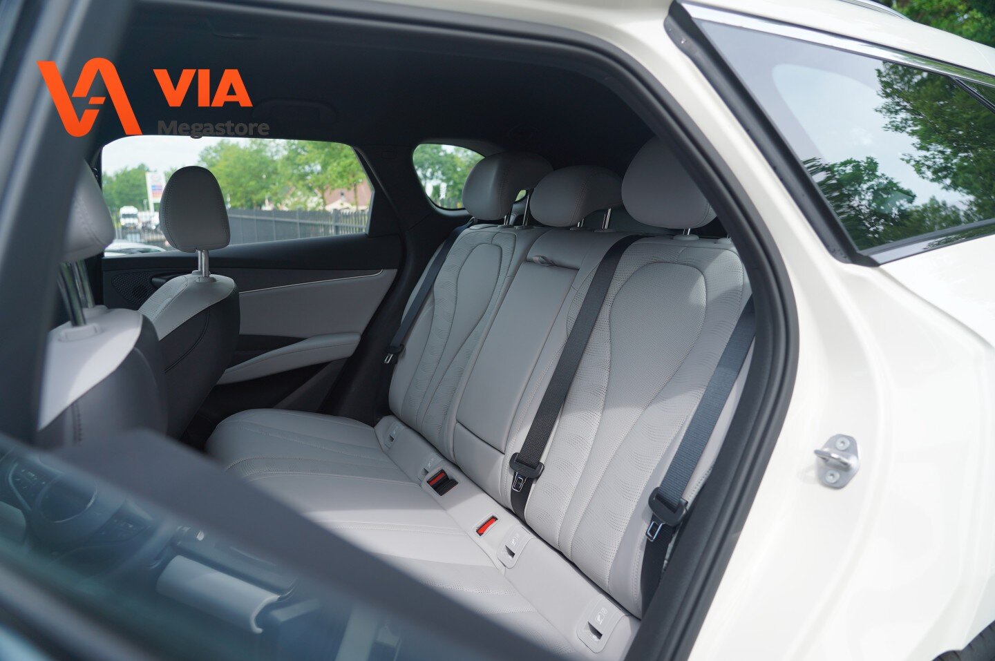 BYD SEAL 6 1.5 DM-i Boost | Touring | PHEV | Camera | Leder | Keyless | Apple C.| LED - Afbeelding 5