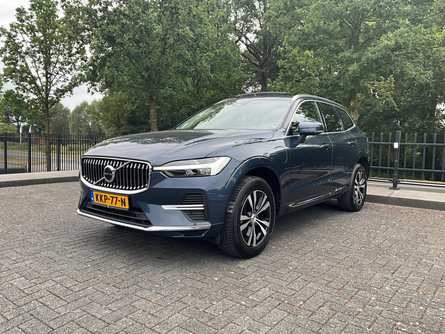 Volvo XC60 Recharge T6 PHEV | Inscription | Pano | Navi | Camera | Virtual | ECC | Cruise | LED |