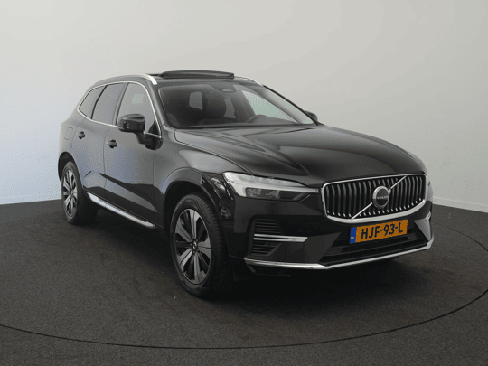 Volvo XC60 2.0 T6 Plug-in hybrid AWD Essential Bright
