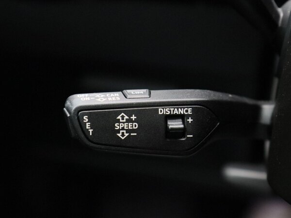 cruise control adaptief met Stop&Go cruise control adaptief met Stop&Go