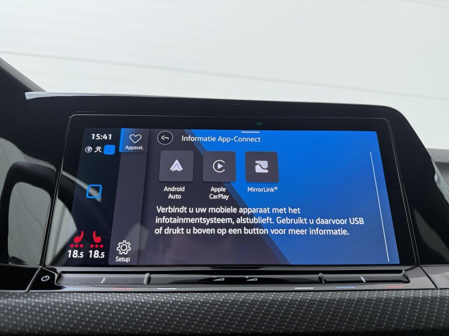 Volkswagen Golf Variant 1.5 eTSI R-Line