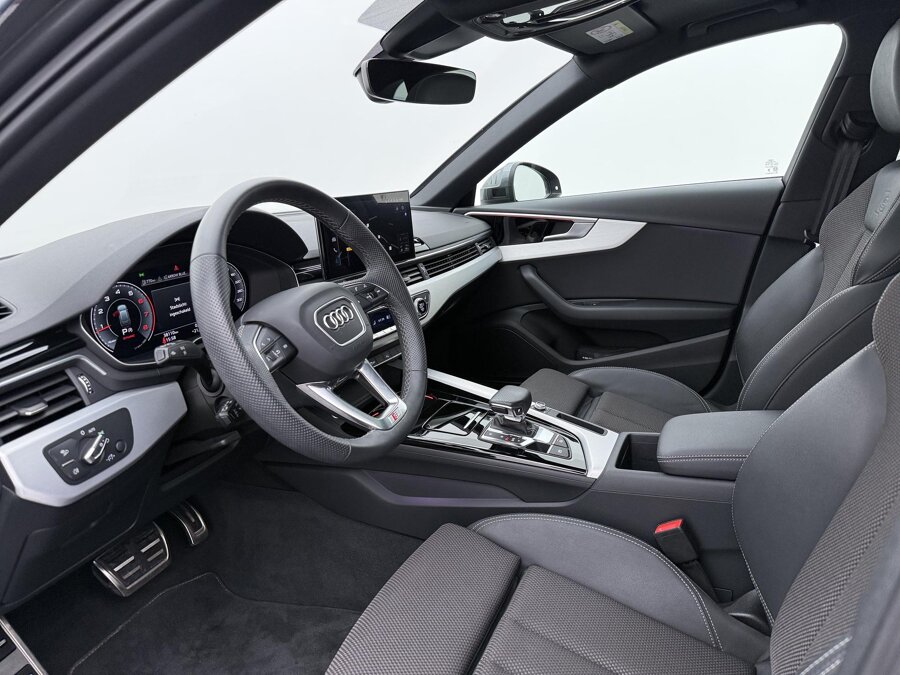 Audi A4 Avant 35 TFSI S-Line Competition