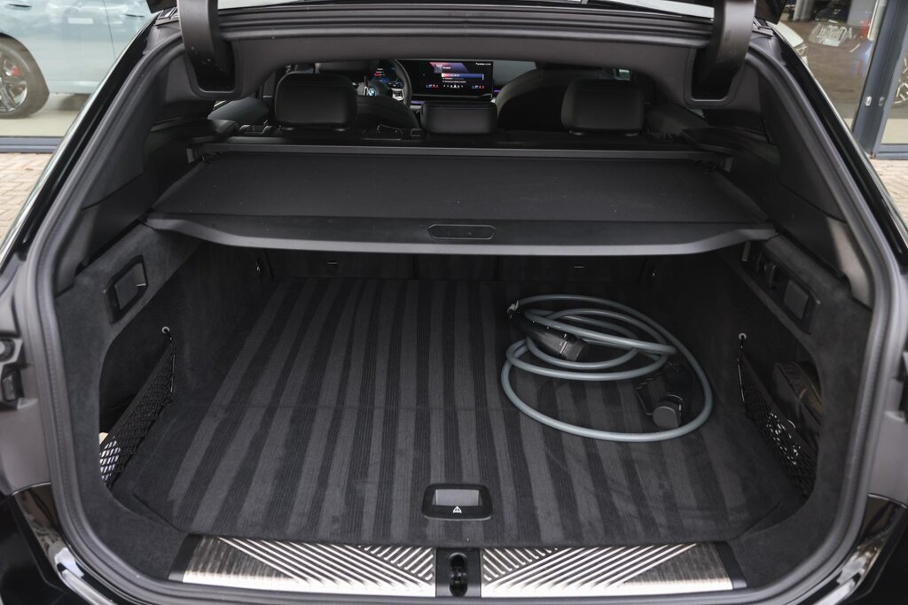 BMW 5 Serie 32