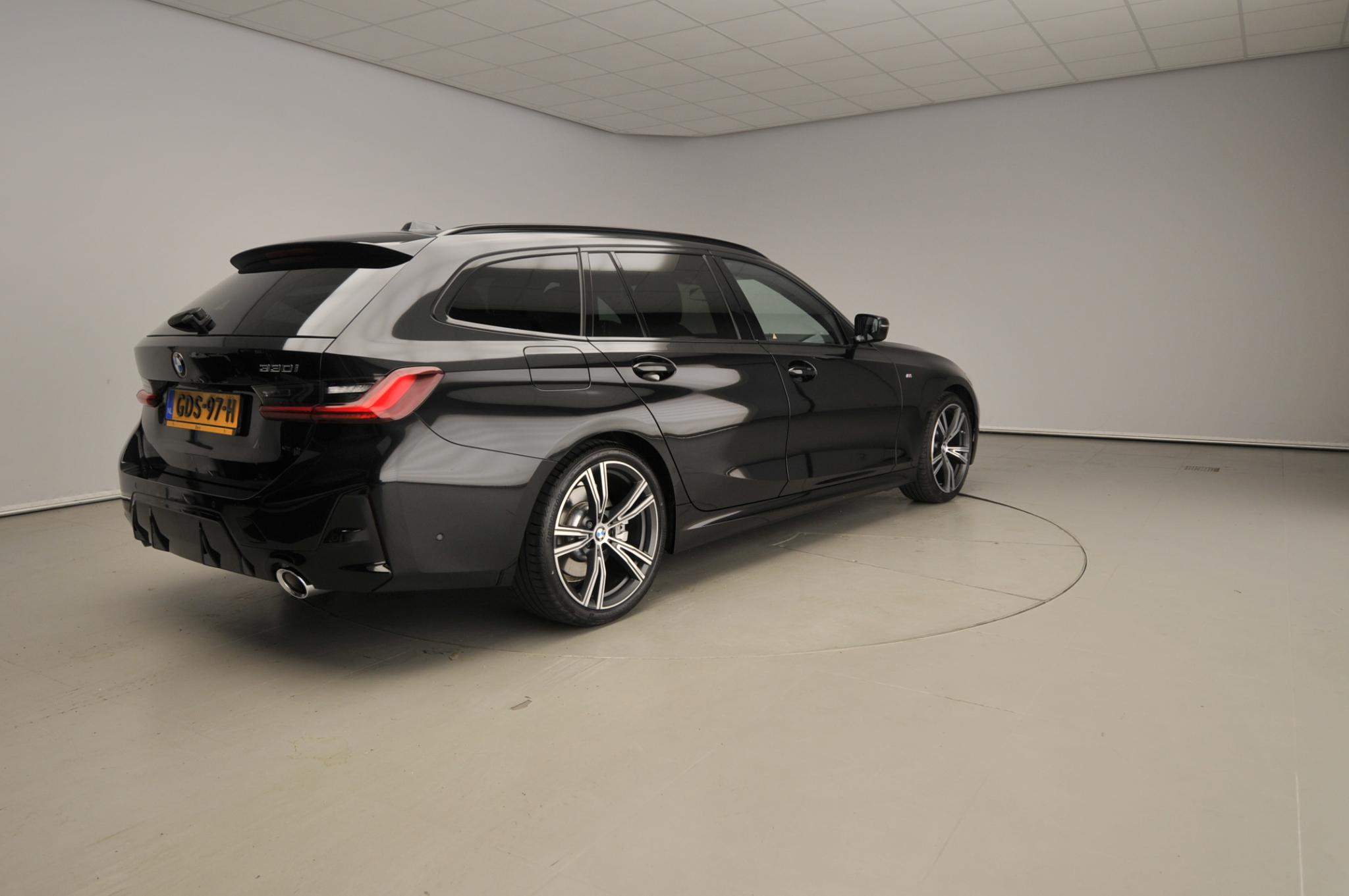 BMW 3-serie Touring 330i - Afbeelding 2