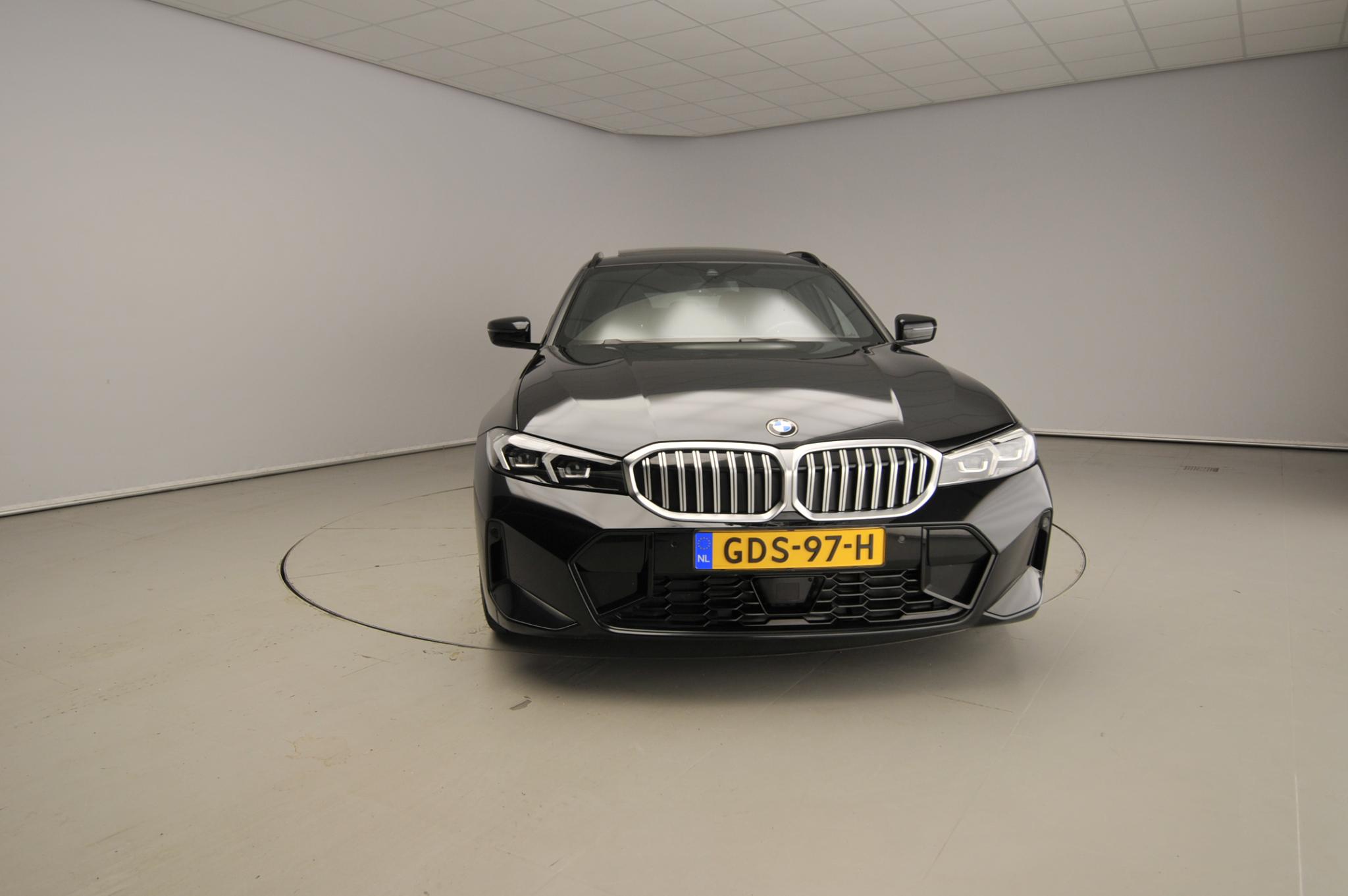 BMW 3-serie Touring 330i - Afbeelding 4