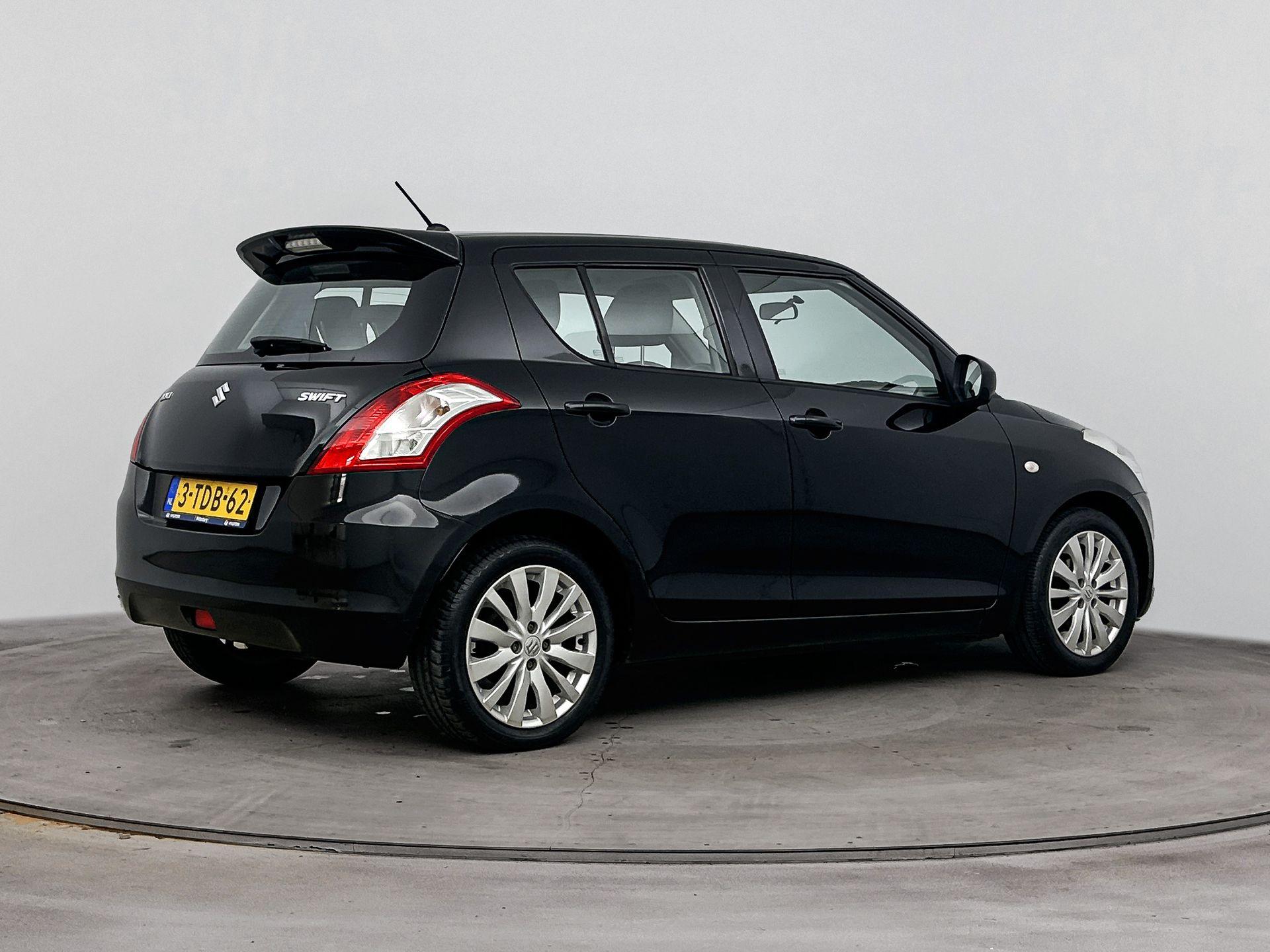 Suzuki Swift 1.2 BANDIT EASSS - Afbeelding 2