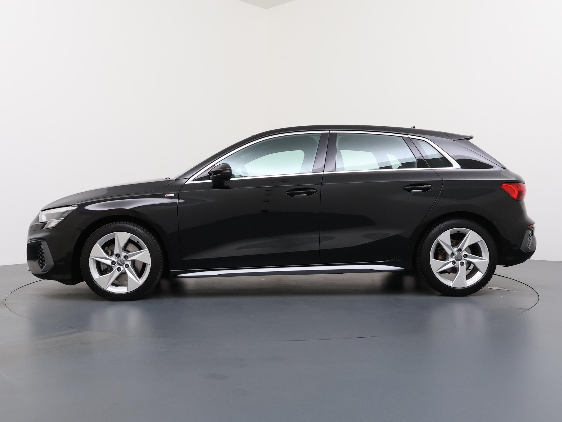 Audi A3 Sportback 30 TFSI S edition - Afbeelding 2