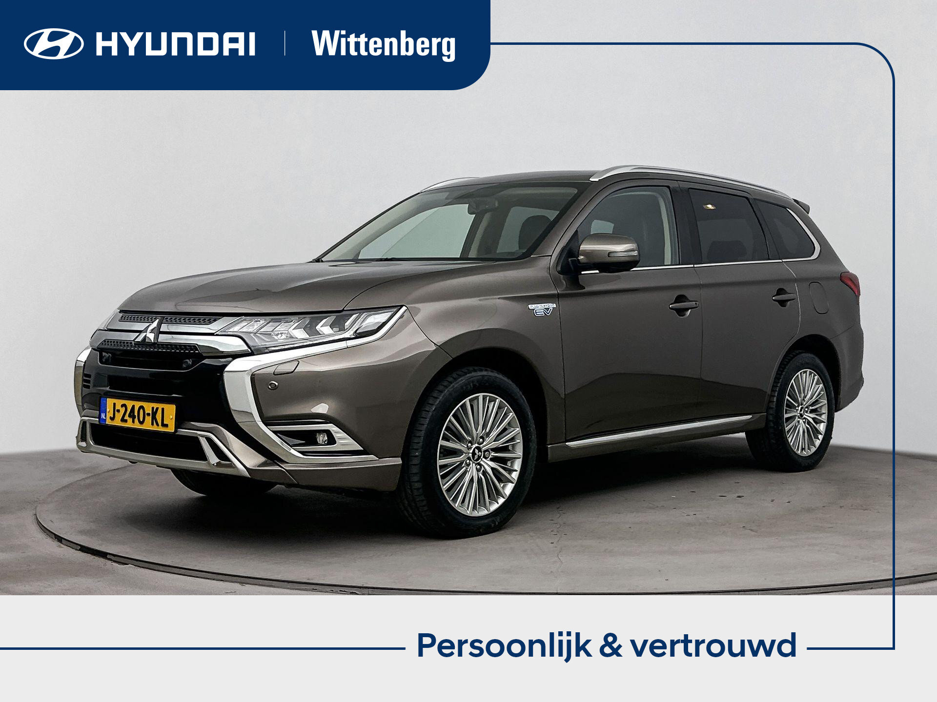 Mitsubishi Outlander 2.4 PHEV INTENSE+