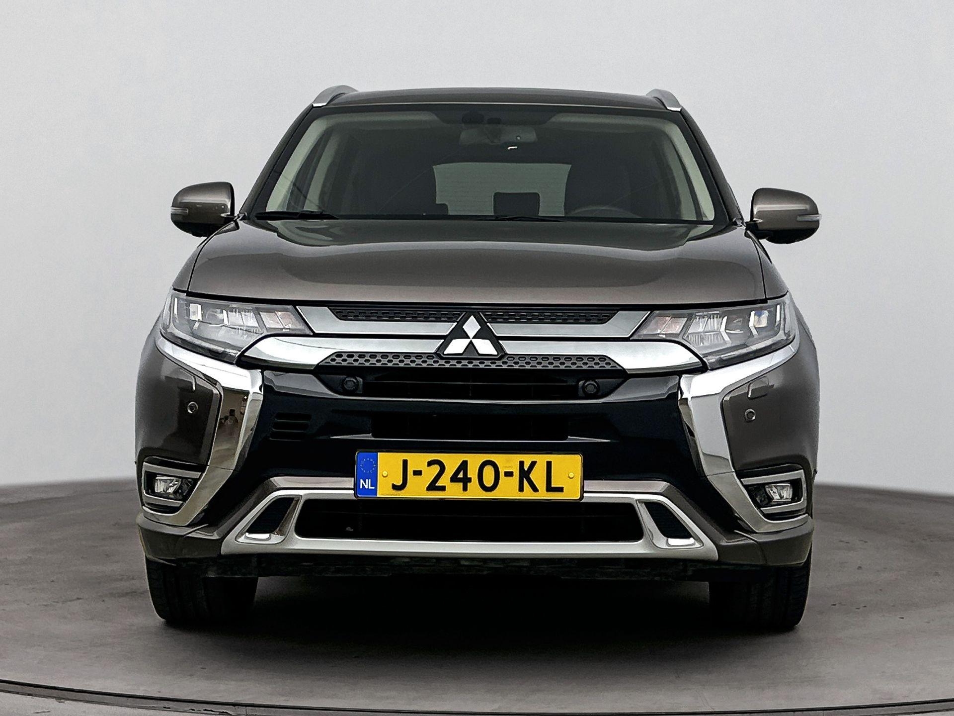 Mitsubishi Outlander 2.4 PHEV INTENSE+ - Afbeelding 4