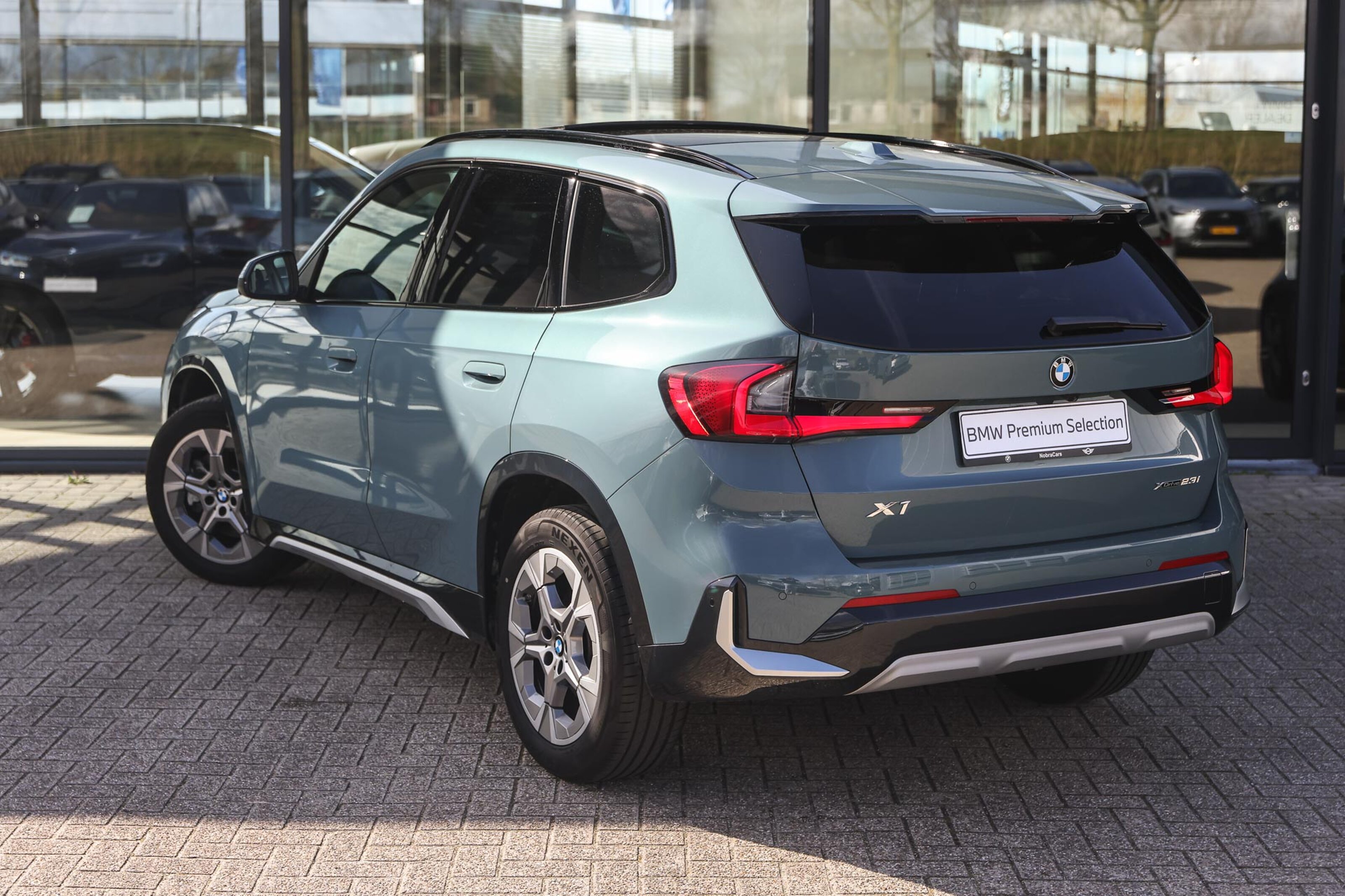 BMW X1 xDrive23i xLine Automaat