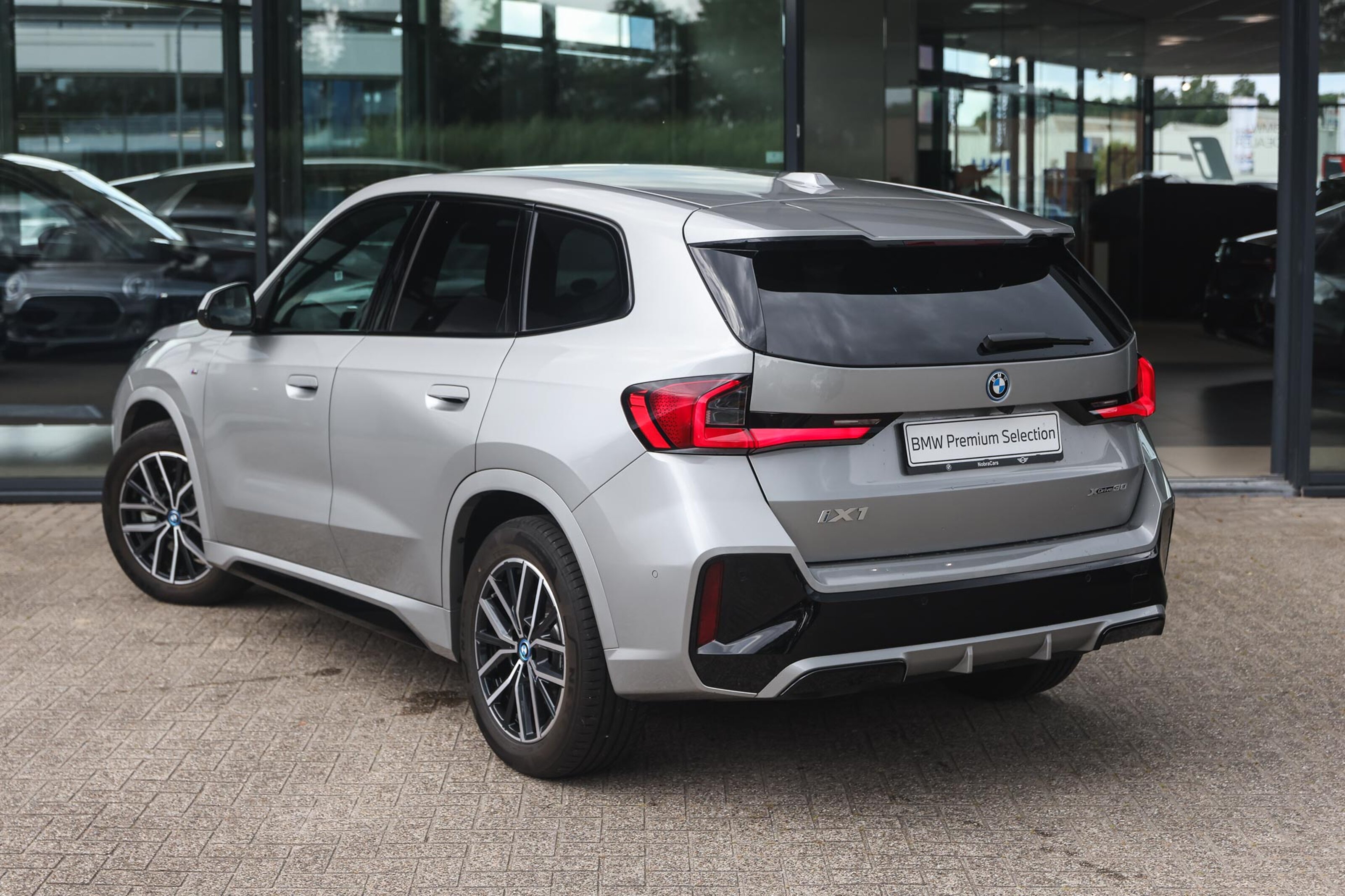 BMW iX1 xDrive30 M Sport