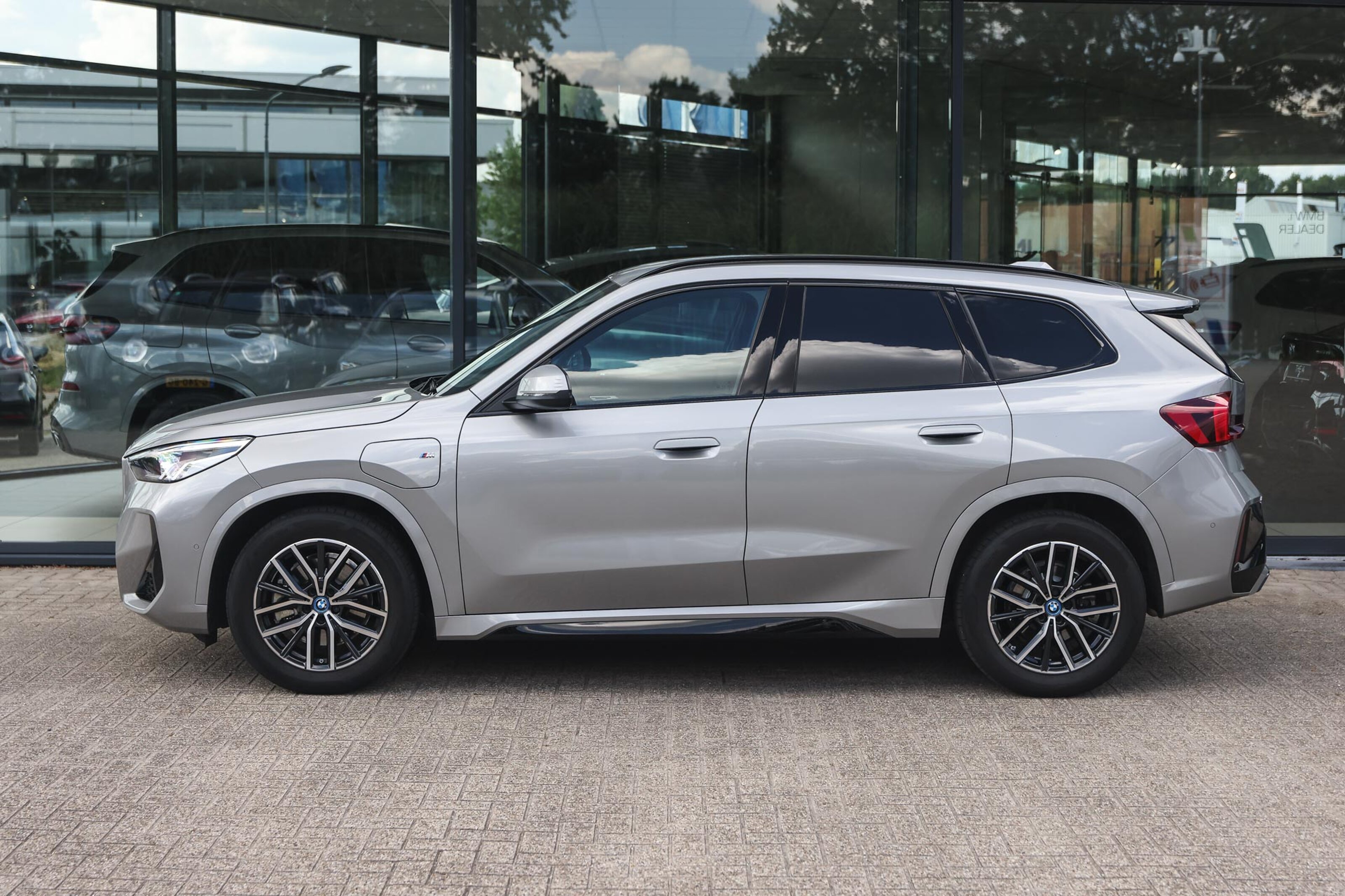 BMW X1 7