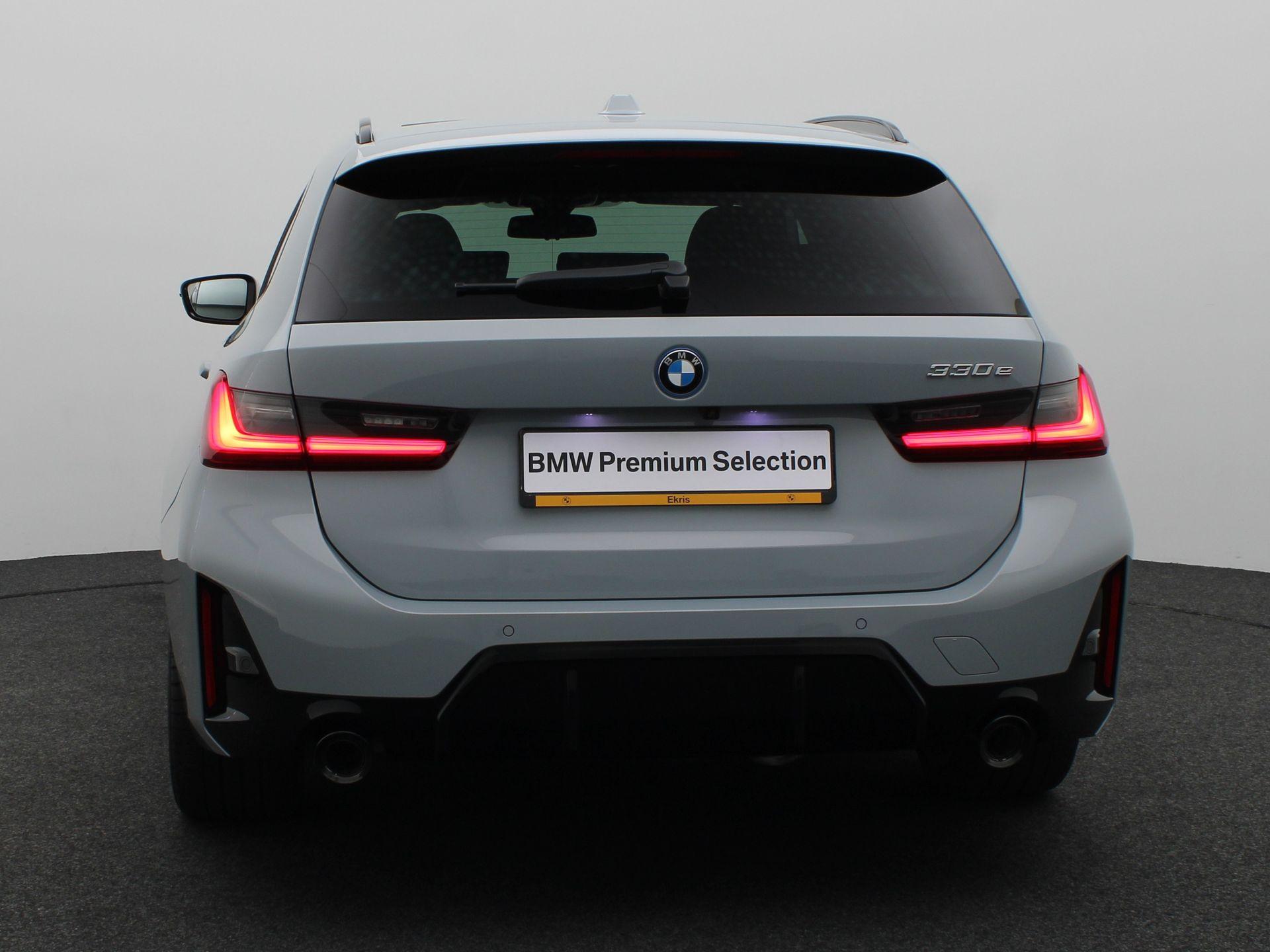 BMW 3 Serie Touring 330e - Afbeelding 5