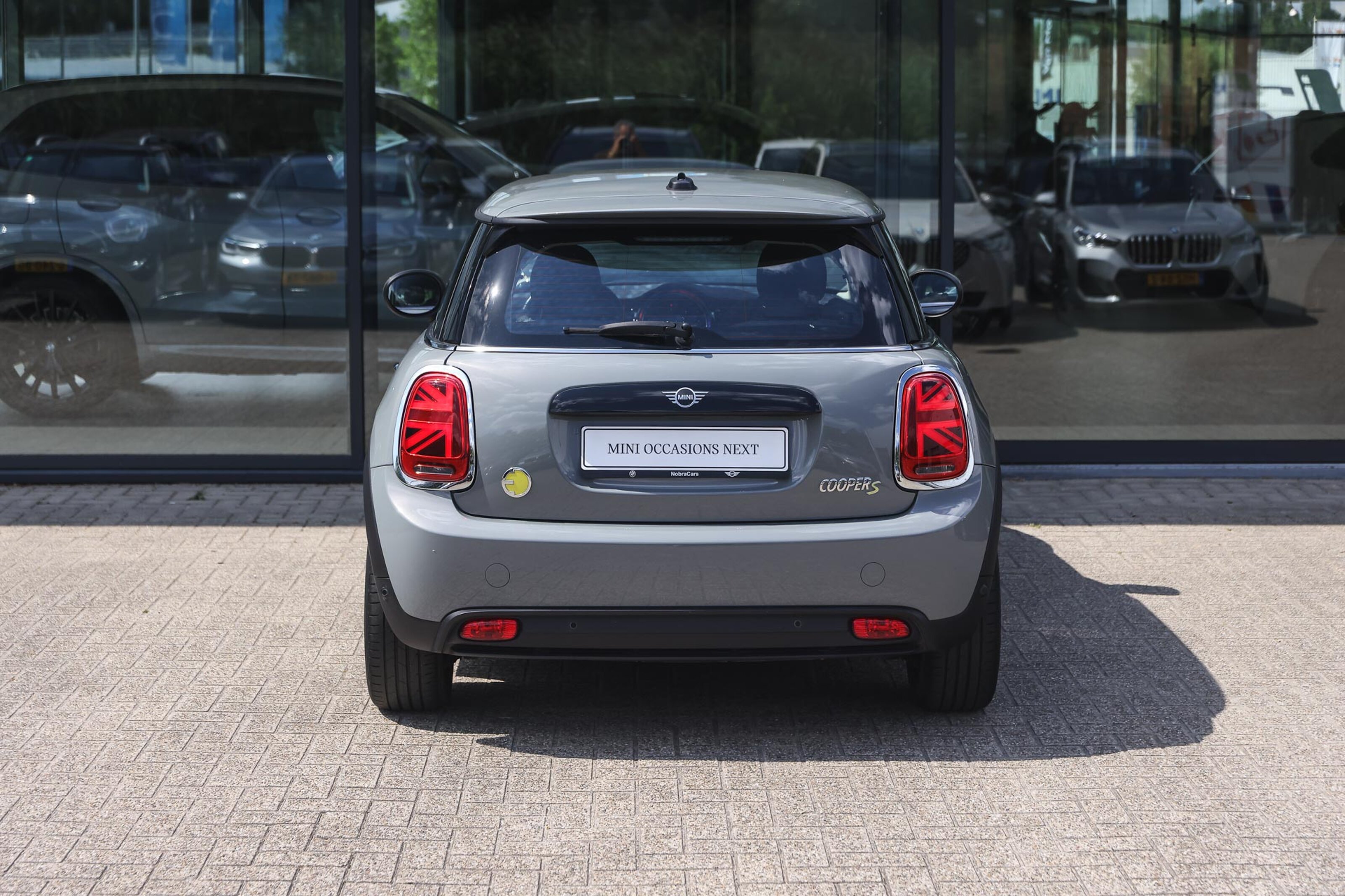 MINI Electric 6