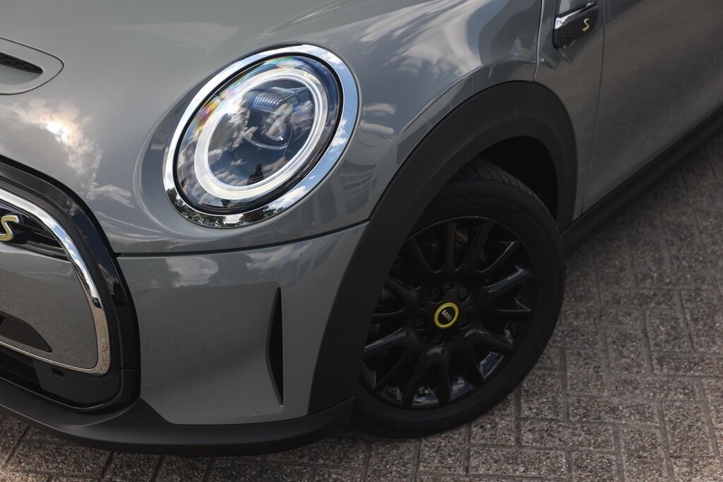 MINI Electric 24