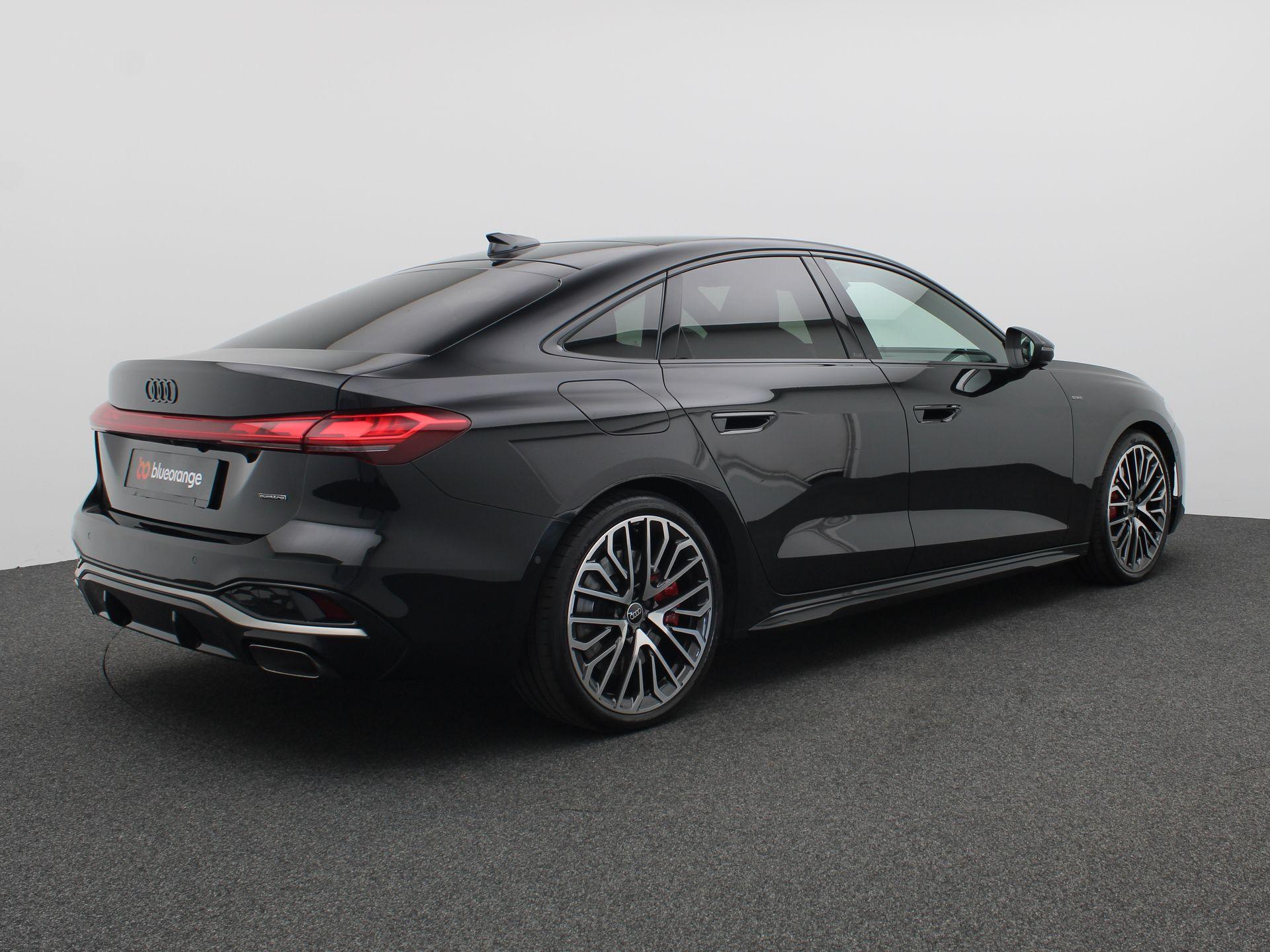 Audi A5 Limousine 2.0 e-hybrid quattro S edition Competition 367PK - Afbeelding 4