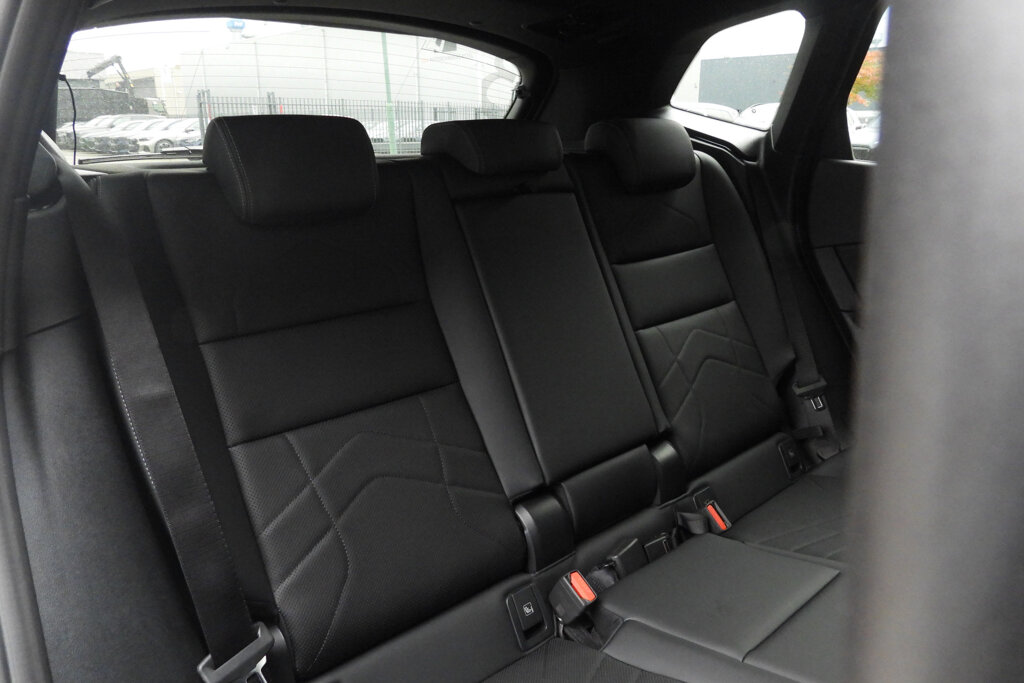 BMW 2 Serie 27