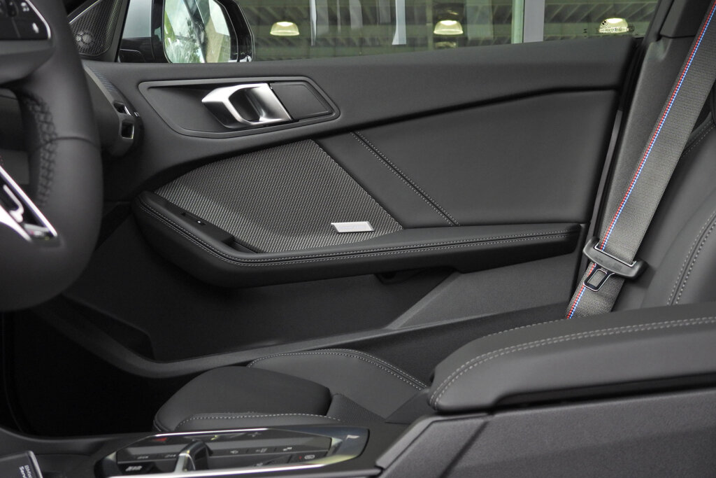 BMW 2 Serie 18