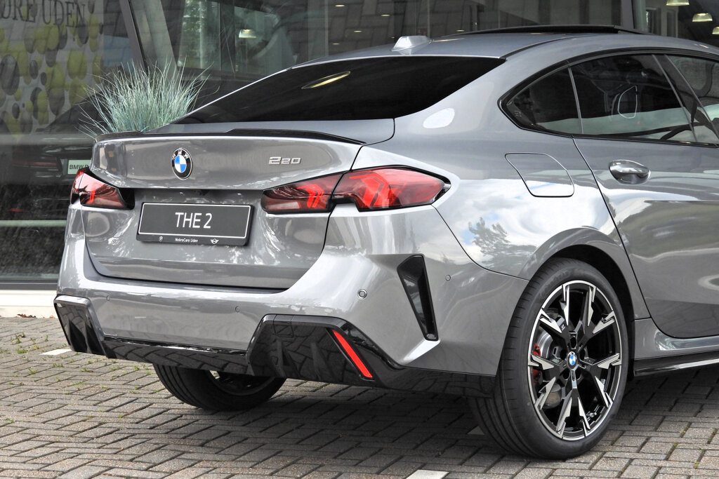 BMW 2 Serie 27
