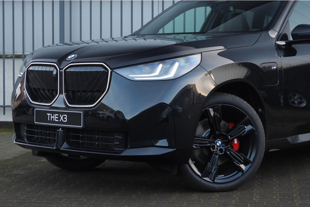 BMW X3 7