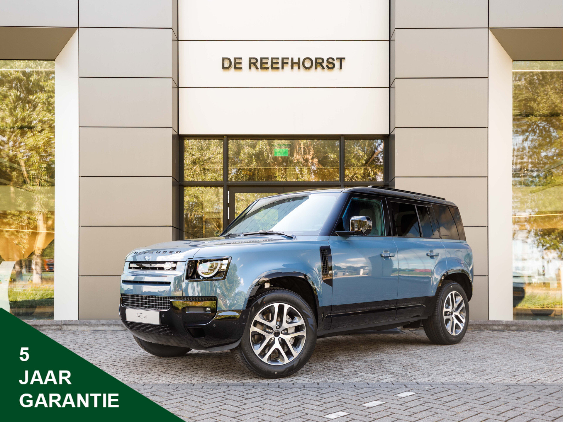 Land Rover Defender 110 2.0 P300e 110 X-Dynamic SE - Afbeelding 1