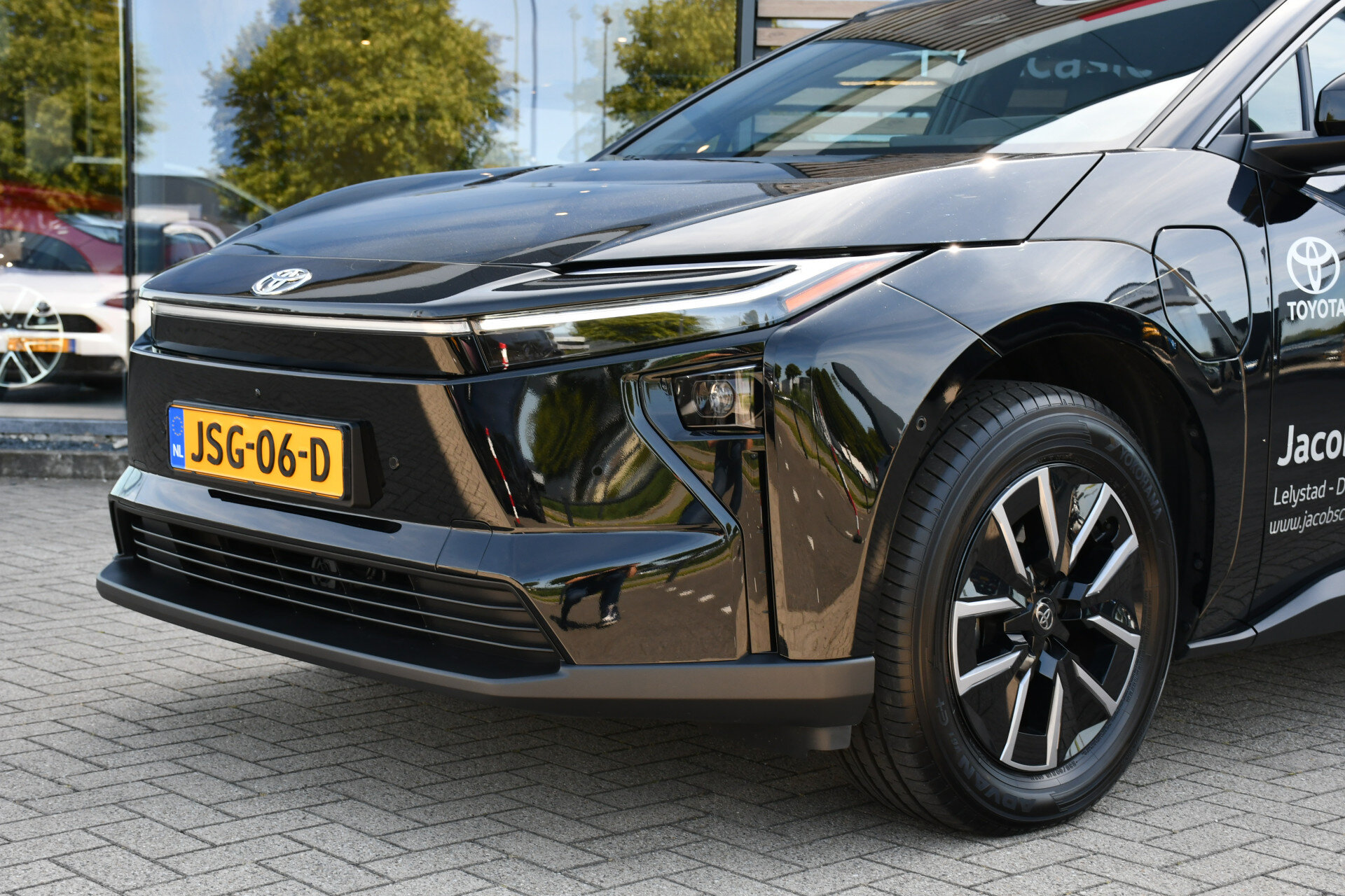 Toyota bZ4X Executive 73 kWh 224pk - Afbeelding 5